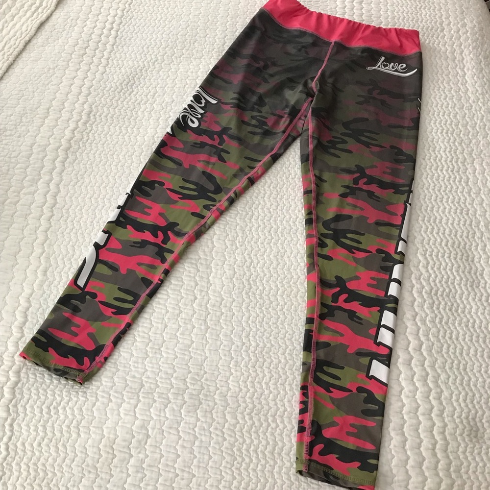 Pink & Camo Leggings